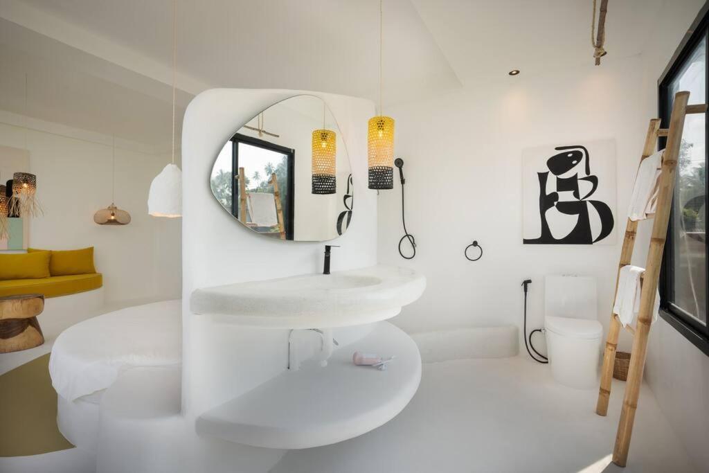 Villa Le Cerf Dore Hinkong Екстериор снимка